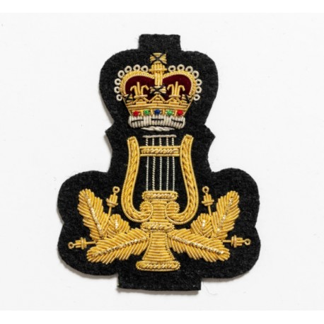 Band Lyre Badge